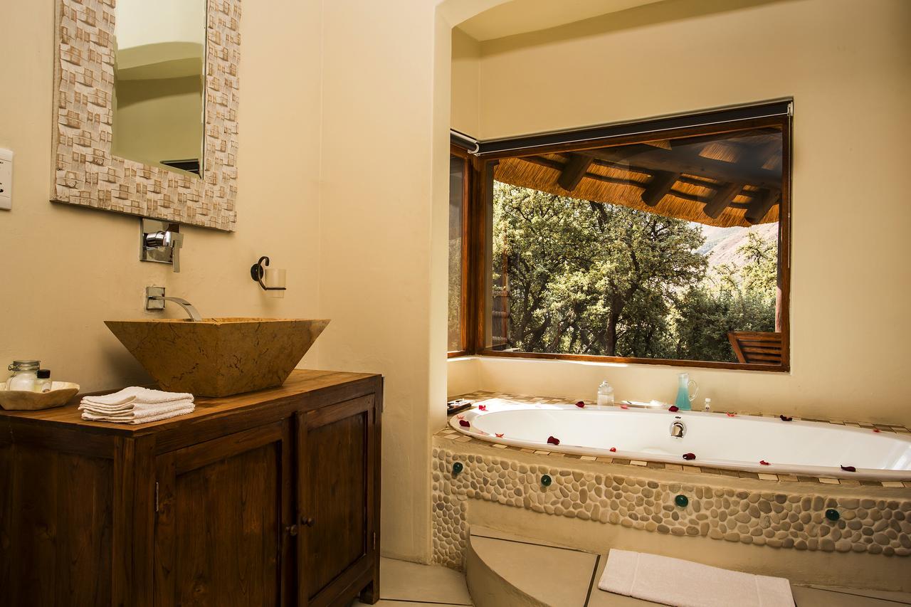 Maliba Mountain Lodge Butha-Buthe Bagian luar foto